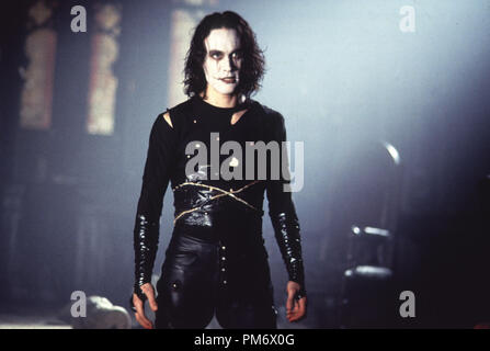 Szenenfoto aus "Die Krähe" Brandon Lee © 1994 Miramax Foto: Robert Zuckerman Datei Referenz # 31129096 THA nur für redaktionelle Verwendung - Alle Rechte vorbehalten Stockfoto