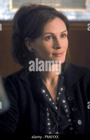 Film Still / Werbung immer noch von "Mona Lisa Smile" Julia Roberts © 2003 Columbia Photo Credit: Bob Marshak Datei Referenz # 30753145 THA nur für redaktionelle Verwendung - Alle Rechte vorbehalten Stockfoto