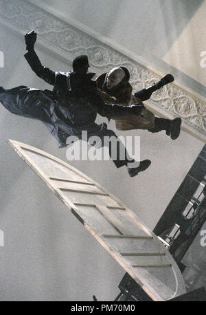 Film Still / Werbung noch von 'Blade II' Wesley Snipes, Luke Goss © 2002 New Line Cinema Foto: Bruce Talamon Stockfoto