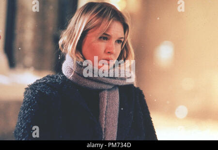 Film Still / Werbung immer noch von "Bridget Jones - Schokolade zum Frühstück" Renee Zellweger © 2001 Miramax Photo Credit: Alex Bailey Datei Referenz # 308471328 THA nur für redaktionelle Verwendung - Alle Rechte vorbehalten Stockfoto