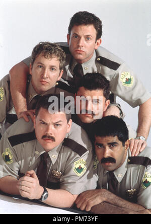 Film Still / Werbung immer noch von "super Troopers" Jay Chandrasekhar, Steve Lemme, Paul Soter, Erik Stolhanske, Kevin Heffernan © 2001 Fox Searchlight Photo Credit: Nels Israelson Datei Referenz # 30847267 THA nur für redaktionelle Verwendung - Alle Rechte vorbehalten Stockfoto