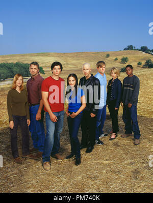 Film Still / Werbung immer noch von der mallville' (von links nach rechts) Annette O'Toole, John Schneider, Tom Welling, Kristin Kreuk, Michael Rosenbaum, Eric Johnson, Allison Mack, Sam Jones III 2001 Foto: Frank Ockenfels Datei Referenz # 30847298 THA nur für redaktionelle Verwendung - Alle Rechte vorbehalten Stockfoto