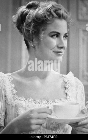 Studio Werbung immer noch: "Der Schwan" Grace Kelly 1956 MGM Datei Referenz # 30928 1123 THA Stockfoto