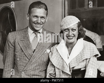 Douglas Fairbanks jr. mit seiner Frau Joan Crawford, circa 1930. Datei Referenz # 30928 266 THA Stockfoto