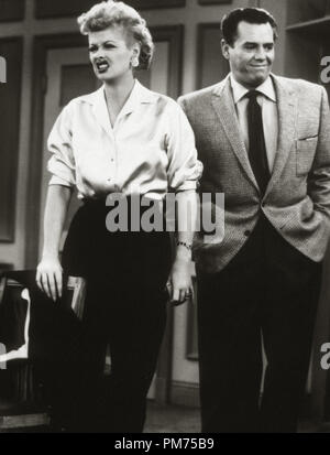 Lucille Ball, Desi Arnaz, "I love Lucy" ca. 1955 Desilu Datei Referenz # 30928 467 THA Stockfoto