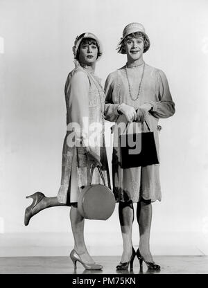 Tony Curtis und Jack Lemmon, "Manche mögen's heiß' 1959 Datei Referenz # 30928 646 THA Stockfoto