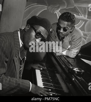 Portrait von Thelonious Monk und Howard McGhee, Minton's Playhouse, New York, N.Y., ca. Sept. 1947 Datei Referenz # 30928 679 THA Foto: William P. Stockfoto