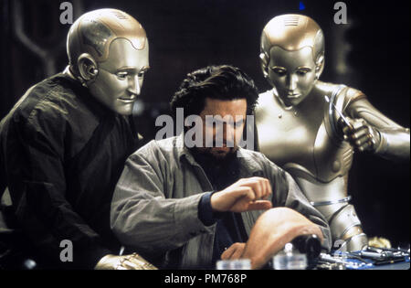 Film Still / Werbung immer noch von "Bicentennial Man" Robin Williams, Oliver Platt, Kiersten Warren © 1999 Columbia Pictures Photo Credit: Phil Bray Datei Referenz # 30973146 THA nur für redaktionelle Verwendung - Alle Rechte vorbehalten Stockfoto