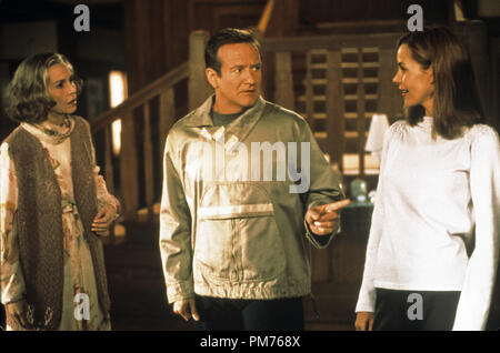 Film Still / Werbung immer noch von "Bicentennial Man" Wendy Crewson, Robin Williams, Embeth Davidtz © 1999 Columbia Pictures Photo Credit: Phil Bray Datei Referenz # 30973148 THA nur für redaktionelle Verwendung - Alle Rechte vorbehalten Stockfoto