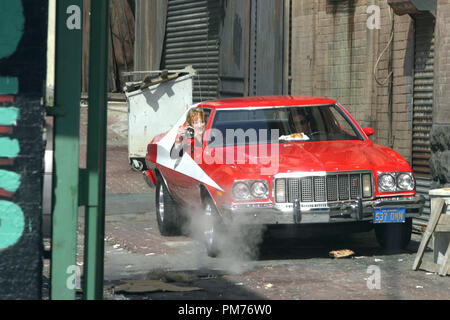 Film Still / Werbung immer noch von der tarsky & Hutch" Owen Wilson, Ben Stiller © 2004 Warner Brothers Photo Credit: Elliot Mark. Datei Referenz # 30973577 THA nur für redaktionelle Verwendung - Alle Rechte vorbehalten Stockfoto