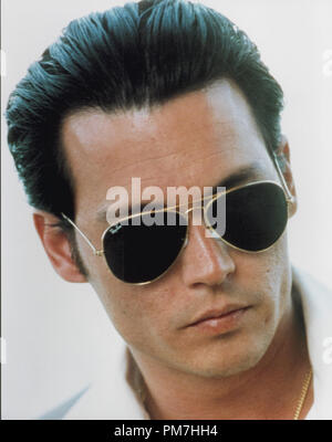 Film noch von 'Donnie Brasco' Johnny Depp © 1997 TriStar Bilder Datei Referenz # 31013366 THA nur für redaktionelle Verwendung - Alle Rechte vorbehalten Stockfoto