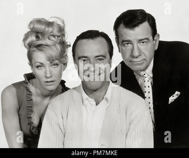 Judi West, Jack Lemmon und Walter Matthau, "Fortune Cookie" 1966 Datei Referenz # 31202 379 THA Stockfoto