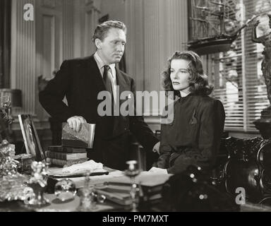 Spencer Tracy und Katharine Hepburn "Hüter der Flamme" 1942 MGM Datei Referenz # 31202 557 THA Stockfoto