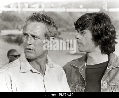 Paul Newman und Michael Sarrazin "Manchmal ein großer Begriff' 1971 Datei Referenz # 31202 679 THA Stockfoto