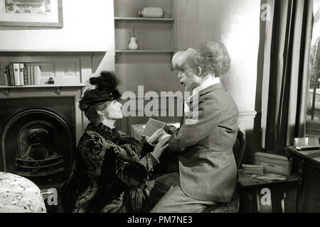 Anne Bancroft und John Hurt, 'The Elephant Man' 1980 Datei Referenz # 31202 883 THA Stockfoto