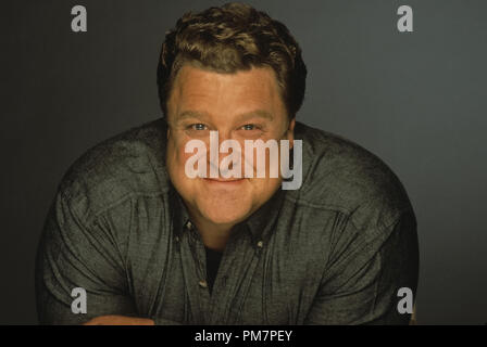 Film Still / Werbung noch von 'Born Yesterday' John Goodman © 1993 Hollywood Pictures Photo Credit: Greg Gorman Datei Referenz # 31371392 THA nur für redaktionelle Verwendung Alle Rechte vorbehalten Stockfoto
