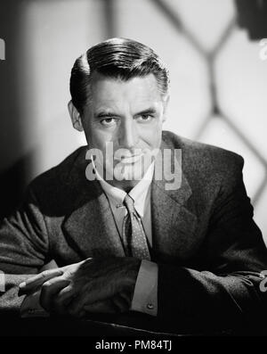 (Archivierung klassische Kino - Cary Grant Retrospektive) Cary Grant, ca. 1955 Kino Verlage Collection File Reference # 31475 114 THA Stockfoto