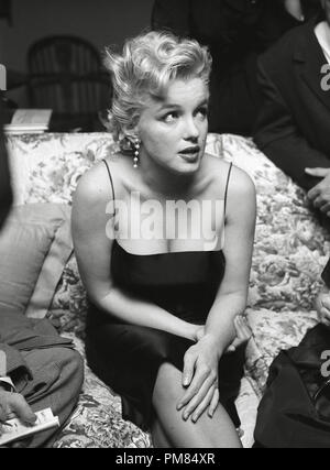 (Archival Classic Cinema - Marilyn Monroe Retrospective) Marilyn Monroe, circa 1956 File Reference # 31479 001THA Stockfoto