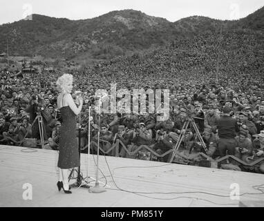 Marilyn Monroe in Südkorea, 1954 Aktenzeichen 31479 070THA Stockfoto