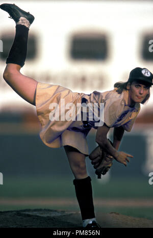 Film Still oder Werbung immer noch von "der Liga der Eigenen "Lori Petty © 1992 Columbia Photo Credit: Louis Goldman Alle Rechte vorbehalten Datei Referenz # 31487 003 THA für die redaktionelle Nutzung nur Stockfoto