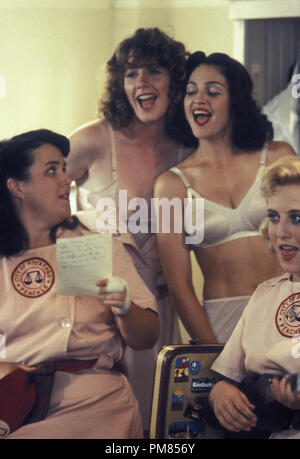 Film Still oder Werbung immer noch von "der Liga der Eigenen 'Rosie O'Donnell, Ann Cusack, Madonna © 1992 Columbia Photo Credit: Louis Goldman Alle Rechte vorbehalten Datei Referenz # 31487 008 THA für die redaktionelle Nutzung nur Stockfoto