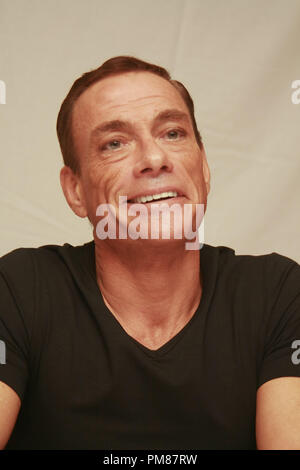 Jean-Claude Van Damme' der Verschleißteile 2' Portrait Session, 7. August 2012. Reproduktion von amerikanischen Boulevardzeitungen ist absolut verboten. Datei Referenz # 31608 010 GFS nur für redaktionelle Verwendung - Alle Rechte vorbehalten Stockfoto