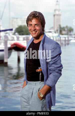 Studio Werbung noch von 'Miami Vice' Don Johnson ca. 1984 Alle Rechte vorbehalten Datei Referenz # 31706274 THA für die redaktionelle Nutzung nur Stockfoto