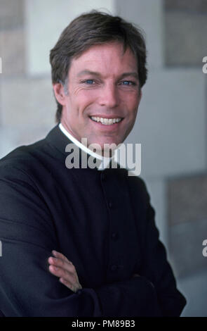 Studio Werbung immer noch von "The Thorn Birds" Richard Chamberlain 1983 Alle Rechte vorbehalten Datei Referenz # 31708063 THA für die redaktionelle Nutzung nur Stockfoto