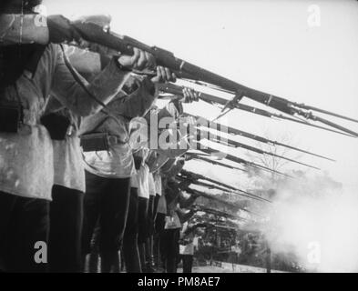 Studio Werbung: "Panzerkreuzer Potemkin" 1925 Szene noch Datei Referenz # 31780 703 Stockfoto