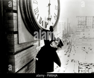 'Sicherheit' Harold Lloyd Hal Roach Studios 1923/Pathe Datei Referenz # 31780 782 Stockfoto