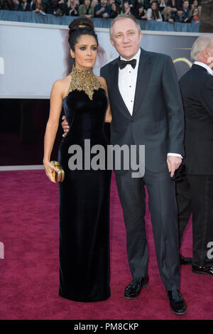 Pinault Salma Hayek und François-Henri Pinault arrivesfor Die Oscars® auf der Dolby® Theater in Hollywood, CA, 24. Februar 2013. Stockfoto