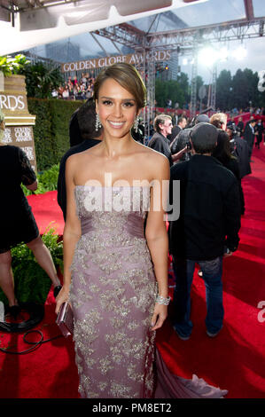 Jessica Alba besucht die 69. jährliche Golden Globes Awards im Beverly Hilton in Beverly Hills, CA am Sonntag, den 15. Januar 2012. Stockfoto