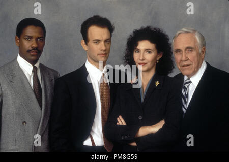 Film Still / Werbung immer noch von "Philadelphia" Denzel Washington, Tom Hanks, Jason Robards, Mary Steenburgen © 1993 Tri-Star Photo Credit: Ken Regan Datei Referenz # 31371186 THA nur für redaktionelle Verwendung Alle Rechte vorbehalten Stockfoto