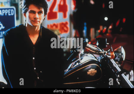 Film Still oder Werbung immer noch von "heathers" Christian Slater © 1989 Neue Welt Foto: Michael Paris Alle Rechte vorbehalten Datei Referenz # 31623109 THA für die redaktionelle Nutzung nur Stockfoto