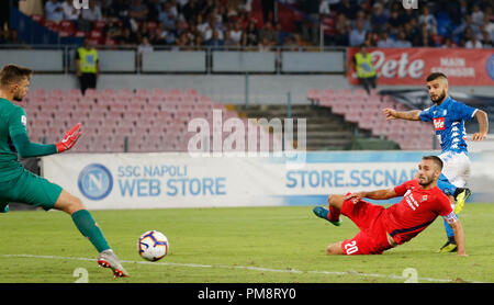 Lorenzo Insigne des SSC Napoli gesehen zählen während des Spiels. SSC Napoli vs ACF Fiorentina in der Serie A Fußball Spiel im Stadion San Paolo. Endstand 1-0 Napoli Fiorentina. Stockfoto