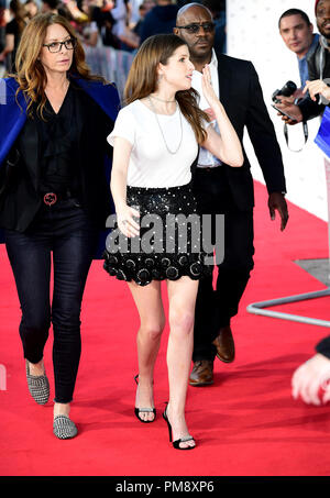 Anna Kendrick die Teilnahme an der Premiere eines einfachen Gefallen am BFI Southbank, Belvedere Road, London. Stockfoto