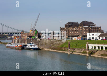Industriehafen, Krefeld, Niederrhein, Nordrhein-Westfalen, Deutschland, Europa Stockfoto