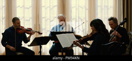 Noch von Mark Ivanir, Philip Seymour Hoffman, Christopher Walken und Catherine Keener in der Unterhaltung der 'einen späten Quartett' 2012 Stockfoto