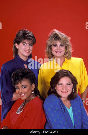 Studio Werbung immer noch von der "Tatsachen des Lebens" Nancy McKeon, Lisa Whelchel, Mindy Cohn, Kim Felder ca. 1986 Alle Rechte vorbehalten Datei Referenz # 31700051 THA für die redaktionelle Nutzung nur Stockfoto