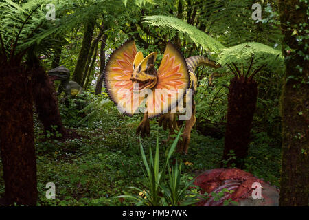 Bei dilophosaurus Dinosaurier Park, National Showcaves, Dan yr Ogof, Wales, Großbritannien Stockfoto