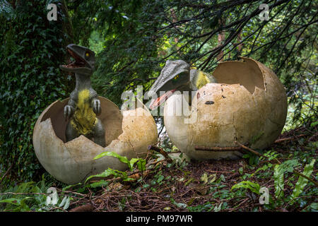 Dinosaur Park, National Showcaves, Dan yr Ogof, Wales, Großbritannien Stockfoto