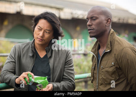 (L und R) Han (SUNG KANG) und Roman (Tyrese Gibson) in "Fast & Furious 6", die nächste Folge der globalen Blockbuster Franchise auf Geschwindigkeit gebaut. Stockfoto