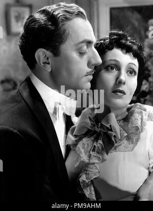 William Powell und Luise Rainer "Der große Ziegfeld" 1936 MGM Datei Referenz # 31955 074 THA Stockfoto