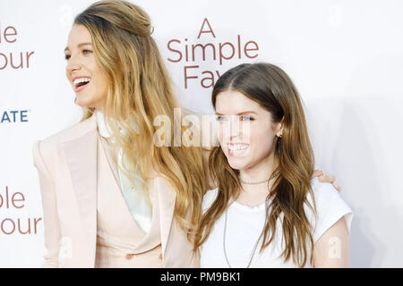 London, Großbritannien. 17.September 2018. Blake Lively und Anna Kendrick am UK Premiere eines einfachen Dafür am Montag, 17. September 2018 gehalten am BFI Southbank, London. Im Bild: Blake Lively, Anna Kendrick. Bild von Julie Edwards. Credit: Julie Edwards/Alamy leben Nachrichten Stockfoto