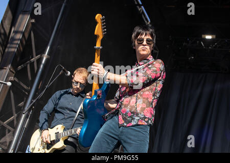 Chicago, Illinois, USA. 16 Sep, 2018. JOHNNY MARR während Riot Fest am Douglas Park in Chicago, Illinois Credit: Daniel DeSlover/ZUMA Draht/Alamy leben Nachrichten Stockfoto