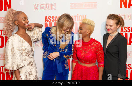 New York, NY - 17. September 2018: Abra, Suki Waterhouse, Anika Noni Rose, Odessa junge besuchen Premiere der Ermordung Nation bei Metrograph Stockfoto
