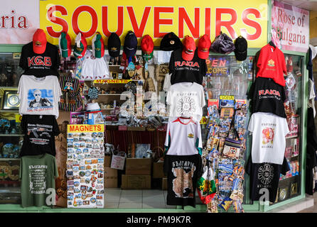 Sofia, Bulgarien. 11 Sep, 2018. 11.09.2018, Bulgarien, Sofia: Ein Souvenirshop in der Mitte. Foto: Jens Kalaene/dpa-Zentralbild/ZB | Verwendung weltweit/dpa/Alamy leben Nachrichten Stockfoto