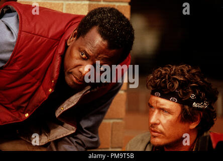 Studio Werbung immer noch von "Shoot zu töten' Sidney Poitier, Tom Berenger © 1988 Touchstone Pictures Alle Rechte vorbehalten Datei Referenz # 31694092 THA für die redaktionelle Nutzung nur Stockfoto