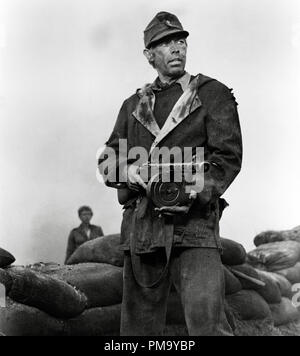 Studio Publicity still: Cross of Iron James Coburn 1977 File Reference # 31780 043THA Stockfoto