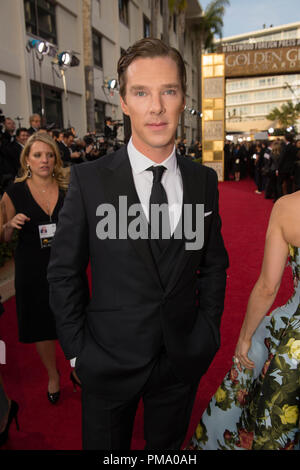 Für beste Leistung durch einen Schauspieler in einem Mini - SERIE ODER MOTION PICTURE MADE FOR TELEVISION für seine Rolle in "Sherlock", Schauspieler Benedict Cumberbatch der 70. jährlichen Golden Globe Awards im Beverly Hilton in Beverly Hills, CA am Sonntag, den 13. Januar 2013 besucht nominiert. Stockfoto